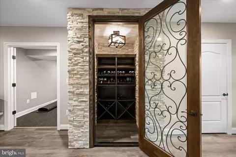Entry Way - 20141 Black Diamond Pl, Ashburn, VA 20147 photo 17 of 18