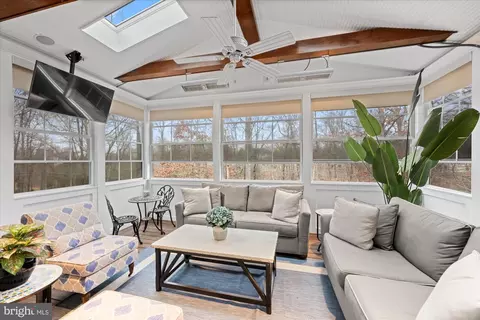 Exterior - 20141 Black Diamond Pl, Ashburn, VA 20147 photo 3 of 16