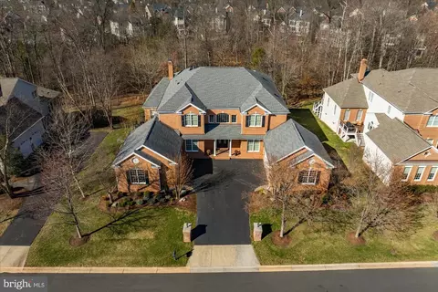 View/Area - 20141 Black Diamond Pl, Ashburn, VA 20147 photo 1 of 10