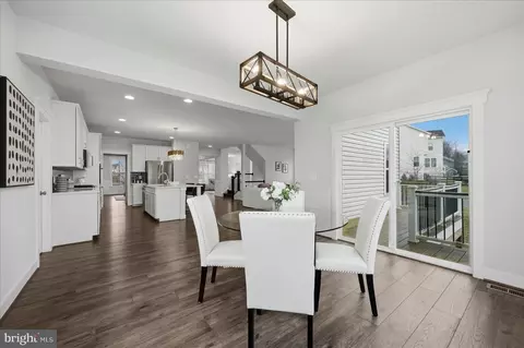 Dining - 35898 Quantum Pl, Round Hill, VA 20141 photo 6 of 6