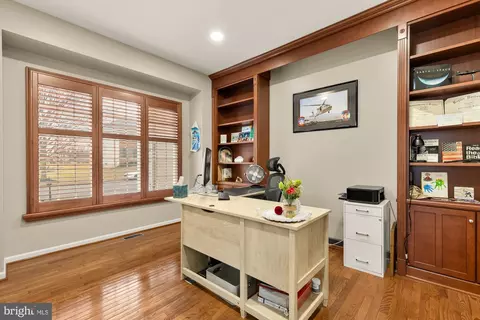 Other - 43592 Lucketts Bridge Cir, Ashburn, VA 20148 photo 2 of 19