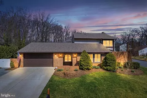 116 Newbury Pl, Sterling, VA 20164
