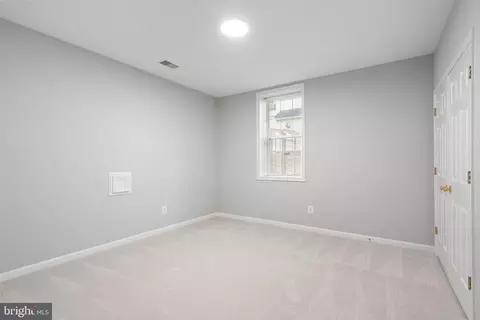 47569 Saulty Dr, Sterling, VA 20165 photo 49