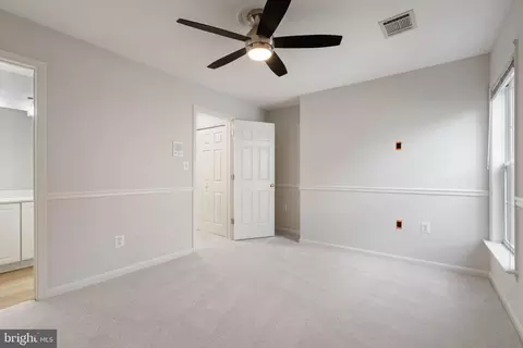47569 Saulty Dr, Sterling, VA 20165 photo 38
