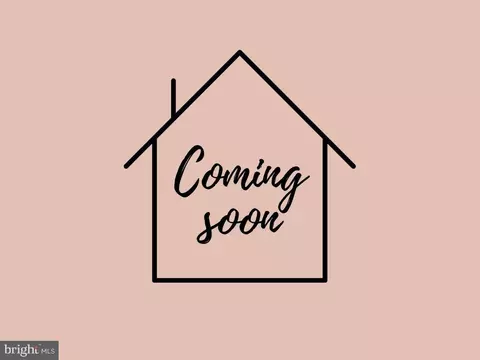 47569 Saulty Dr, Sterling, VA 20165