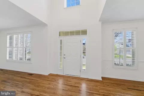Entry Way - 20811 Fenwick Dr, Ashburn, VA 20147 photo 1 of 8