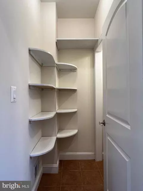 Entry Way - 19834 Smith Cir, Ashburn, VA 20147 photo 10 of 10