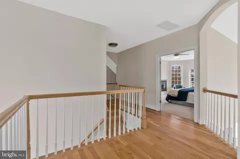 Entry Way - 19834 Smith Cir, Ashburn, VA 20147 photo 6 of 10