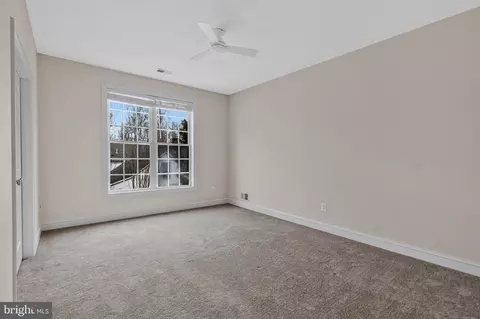 Bedroom - 19834 Smith Cir, Ashburn, VA 20147 photo 2 of 6