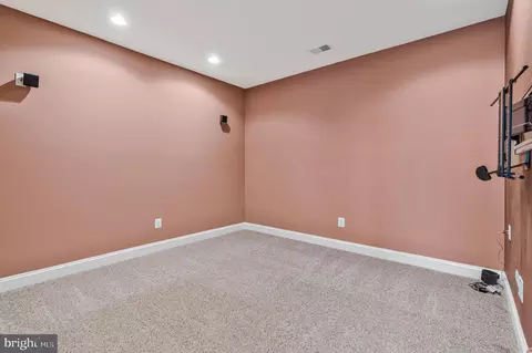 Other - 19834 Smith Cir, Ashburn, VA 20147 photo 17 of 26
