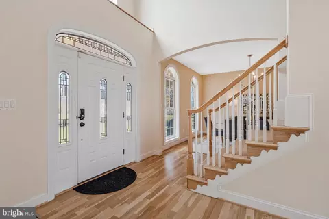 Entry Way - 19834 Smith Cir, Ashburn, VA 20147 photo 1 of 10