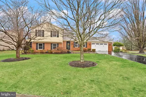 421 Clagett St SW, Leesburg, VA 20175