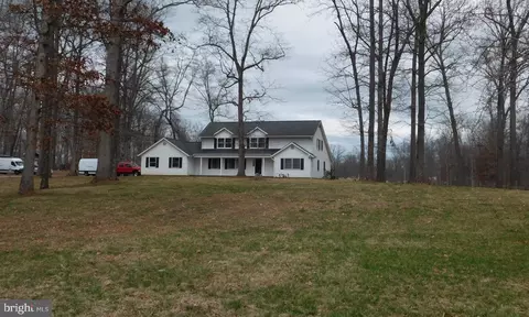 43118 Evans Pond Rd, Leesburg, VA 20176