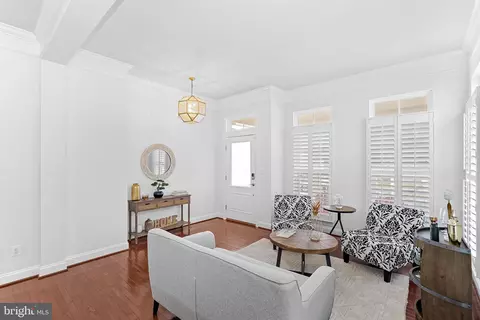 Entry Way - 23248 Hickox Dr, Brambleton, VA 20148 photo 2 of 8