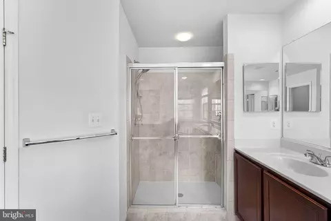 Entry Way - 23248 Hickox Dr, Brambleton, VA 20148 photo 7 of 8