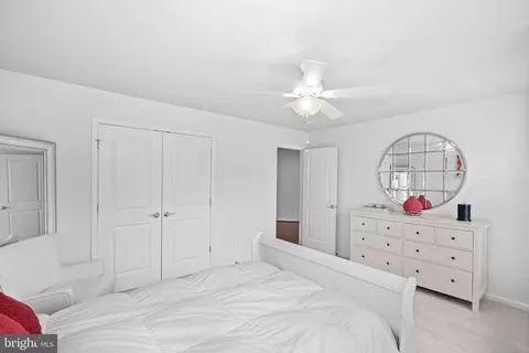 Bedroom - 23248 Hickox Dr, Brambleton, VA 20148 photo 2 of 9