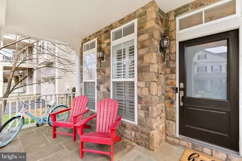 Exterior - 23248 Hickox Dr, Brambleton, VA 20148 photo 5 of 16