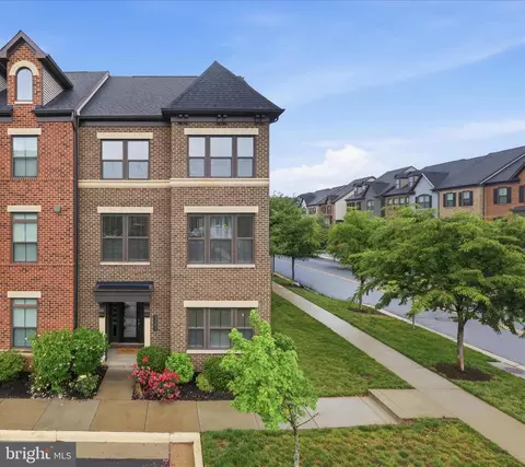 43392 Whitehead Ter, Ashburn, VA 20148