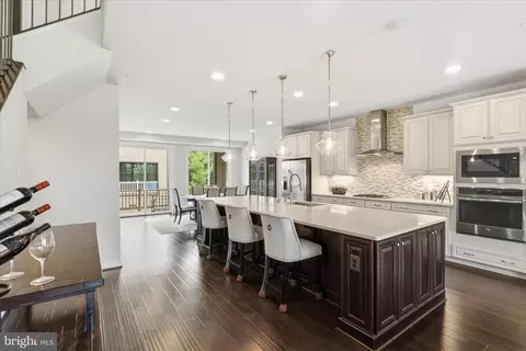 Kitchen - 43392 Whitehead Ter, Ashburn, VA 20148 photo 1 of 3