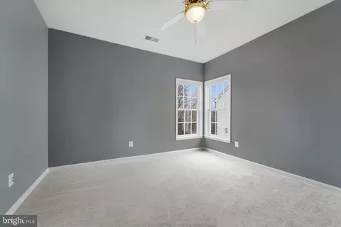 Bedroom - 42951 Cloverleaf Ct, Broadlands, VA 20148 photo 2 of 7