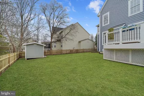 Exterior - 42951 Cloverleaf Ct, Broadlands, VA 20148 photo 11 of 12