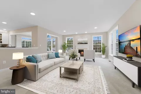 Living - 42951 Cloverleaf Ct, Broadlands, VA 20148 photo 1 of 12