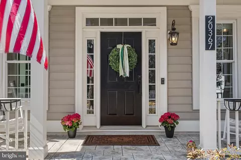 Exterior - 20367 Bowfonds St, Ashburn, VA 20147 photo 1 of 6