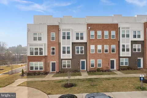 19738 Peach Flower Ter, Ashburn, VA 20147