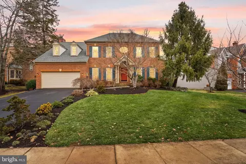 43334 Butterfield Ct, Ashburn, VA 20147