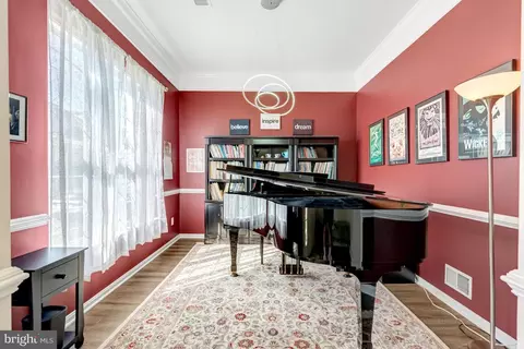 Other - 43546 Mink Meadows St, Chantilly, VA 20152 photo 2 of 15