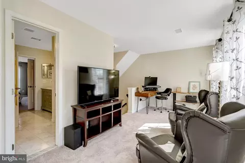 Other - 43546 Mink Meadows St, Chantilly, VA 20152 photo 8 of 15