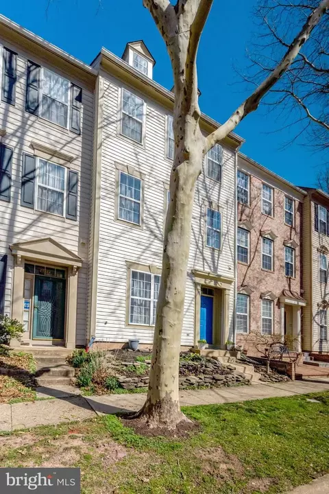 Other - 43546 Mink Meadows St, Chantilly, VA 20152 photo 1 of 15