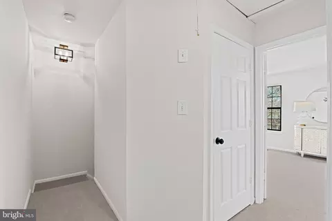 Entry Way - 21 Aldridge Ct, Sterling, VA 20165 photo 3 of 3