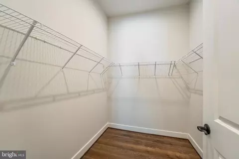 Entry Way - 23716 September Sun Sq, Ashburn, VA 20148 photo 4 of 4