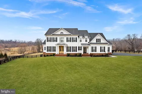 35639 Creeks Edge Ln, Purcellville, VA 20132