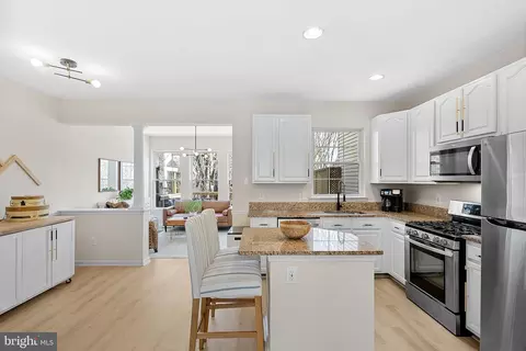 Kitchen - 20392 Farmgate Ter, Ashburn, VA 20147 photo 1 of 4