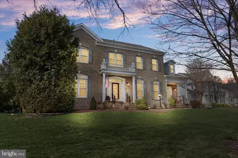 25057 Gazelle Ct, Chantilly, VA 20152