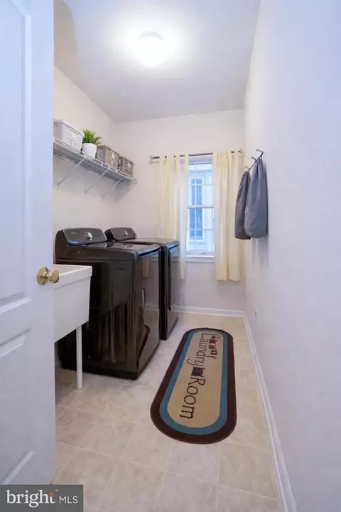 Other - 25957 Donovan Dr, Chantilly, VA 20152 photo 3 of 16