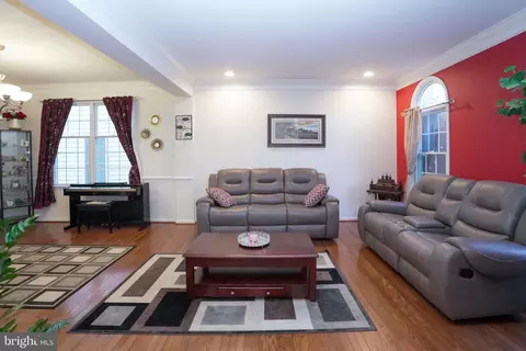 Other - 25957 Donovan Dr, Chantilly, VA 20152 photo 2 of 16