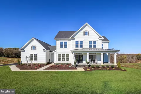17628 Bates Dr, Hamilton, VA 20158