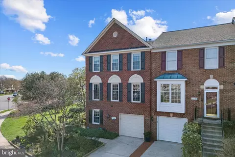 43451 Livery Sq, Ashburn, VA 20147 photo 3