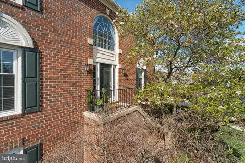 43451 Livery Sq, Ashburn, VA 20147 photo 6