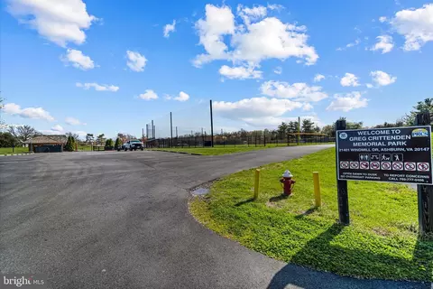 43451 Livery Sq, Ashburn, VA 20147 photo 48