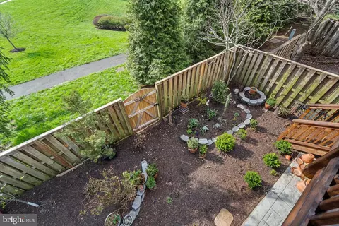 43451 Livery Sq, Ashburn, VA 20147 photo 17