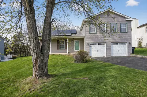 306 Lounsbury Ct NE, Leesburg, VA 20176