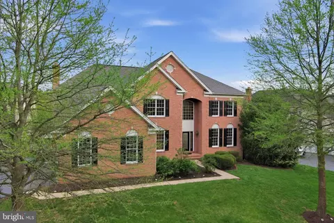 20210 Kiawah Island Dr, Ashburn, VA 20147