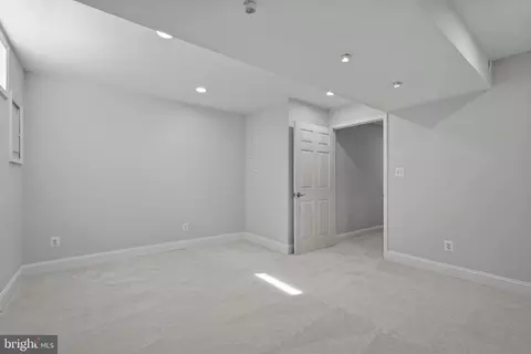 Other - 19925 Interlachen Cir, Ashburn, VA 20147 photo 21 of 27