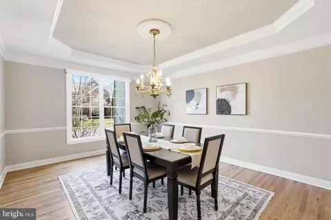 Dining - 19925 Interlachen Cir, Ashburn, VA 20147 photo 3 of 7