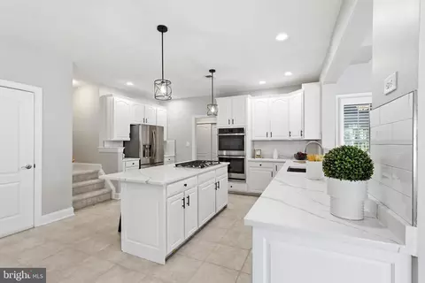 Kitchen - 19925 Interlachen Cir, Ashburn, VA 20147 photo 1 of 4