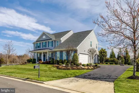 Exterior - 26760 Crusher Dr, Chantilly, VA 20152 photo 16 of 31
